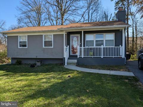 8256 Lethbridge Rd, Millersville, MD 21108