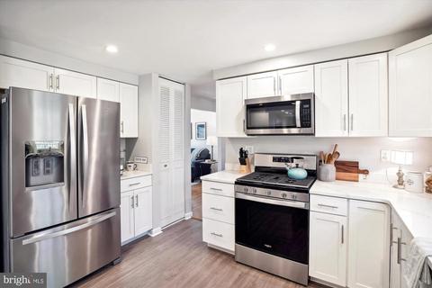 528 Bay Green Dr, Arnold, MD 21012 photo 4