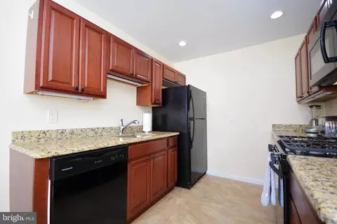 16 Cypress Rd, Annapolis, MD 21403 photo 9