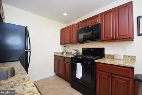 16 Cypress Rd, Annapolis, MD 21403 photo 7