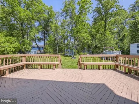 466 Edgewater Rd, Pasadena, MD 21122 photo 29