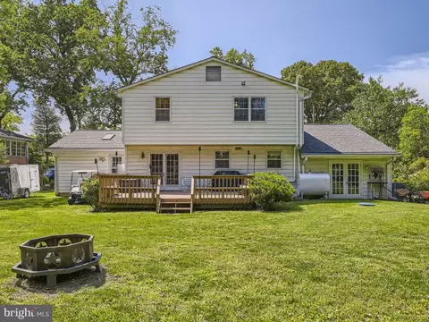 466 Edgewater Rd, Pasadena, MD 21122 photo 31