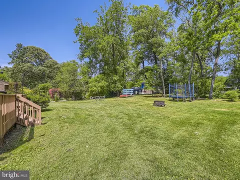 466 Edgewater Rd, Pasadena, MD 21122 photo 30