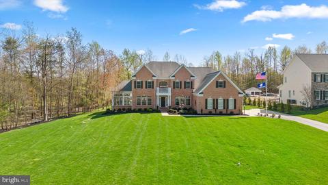 1633 Carnoustie Dr, Pasadena, MD 21122