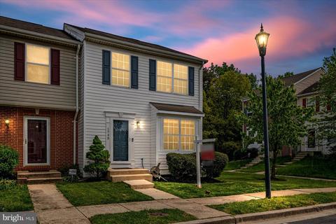 1745 Carriage Lamp Ct, Severn, MD 21144