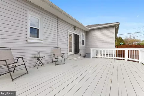 Exterior - 7741 Outing Ave, Pasadena, MD 21122 photo 4 of 8
