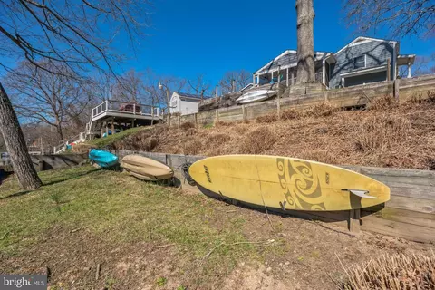 611 Riverside Dr, Pasadena, MD 21122 photo 12