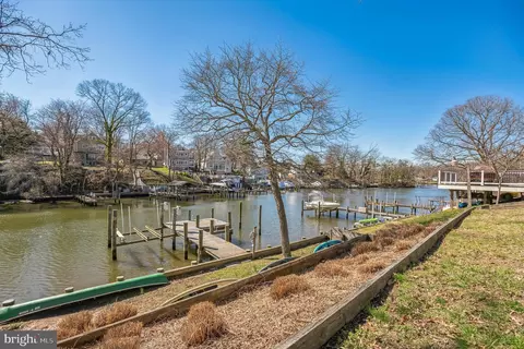 611 Riverside Dr, Pasadena, MD 21122 photo 9