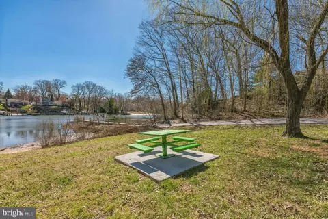 611 Riverside Dr, Pasadena, MD 21122 photo 40