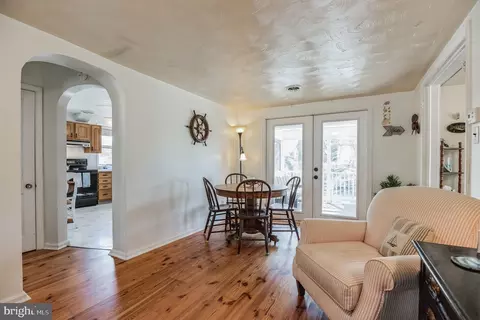 611 Riverside Dr, Pasadena, MD 21122 photo 18