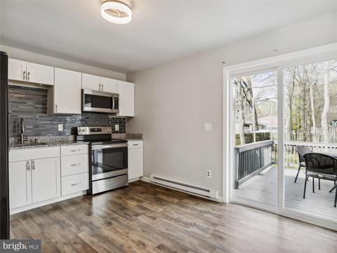 6322 Shady Side Rd, Shady Side, MD 20764 photo 2