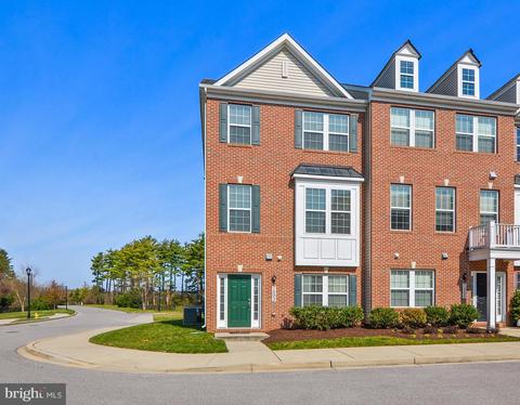 7503 Dogwood Ln, Hanover, MD 21076