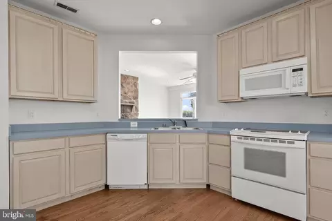 604-645 Tebbston Dr, Pasadena, MD 21122 photo 34