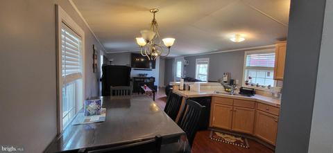 34 S Bruce, Laurel, MD 20724