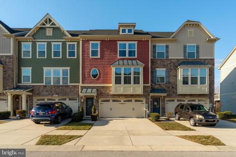 560 Fox River Hills Way, Glen Burnie, MD 21060