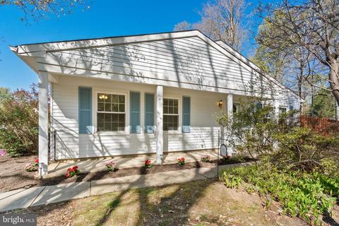 1718 Granite Ct, Crofton, MD 21114