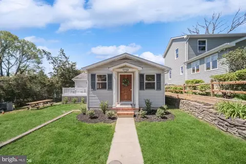 1732 Shady Side Dr, Edgewater, MD 21037