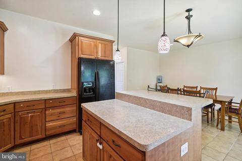 425 Magnolia Dr, Edgewater, MD 21037 photo 16