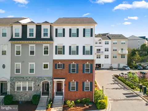 1702 Fieldstone Ct, Hanover, MD 21076