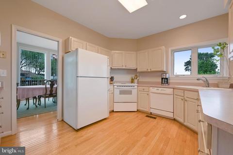 1100 Paca Dr, Edgewater, MD 21037 photo 38