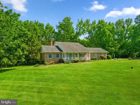 738 Sharpsburg Dr, Davidsonville, MD 21035