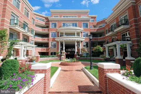 66 Franklin St #204, Annapolis, MD 21401