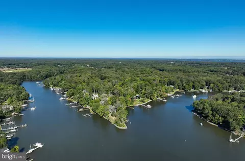 Holly Drive, Annapolis, MD 21409