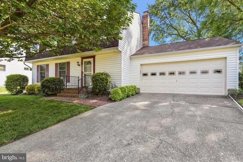 789 Macsherry Dr, Arnold, MD 21012