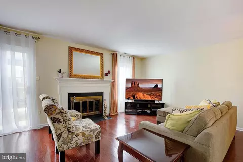 1426 Harwick Ct, Crofton, MD 21114 photo 13