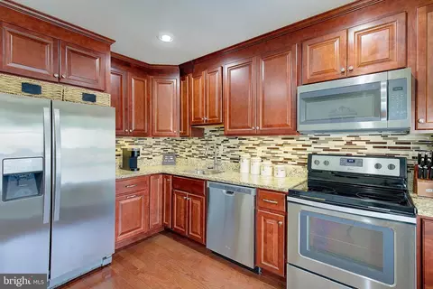 1426 Harwick Ct, Crofton, MD 21114 photo 7