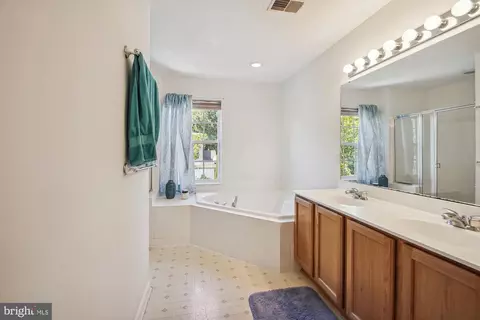7741 Rotherham Dr, Hanover, MD 21076 photo 25