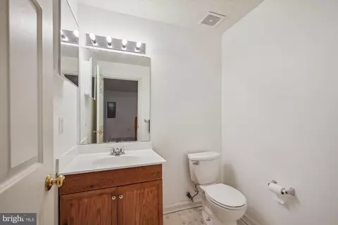7741 Rotherham Dr, Hanover, MD 21076 photo 32