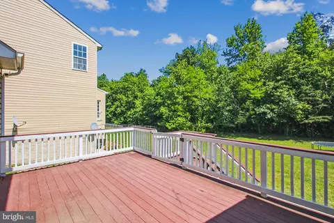 7741 Rotherham Dr, Hanover, MD 21076 photo 3