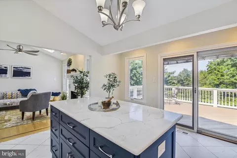 16 Poplar Point Rd, Edgewater, MD 21037 photo 6