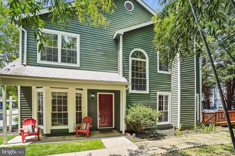 11 Leeward Ct, Annapolis, MD 21403