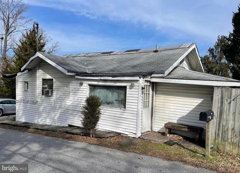 22 Hillcrest Rd, Riva, MD 21140