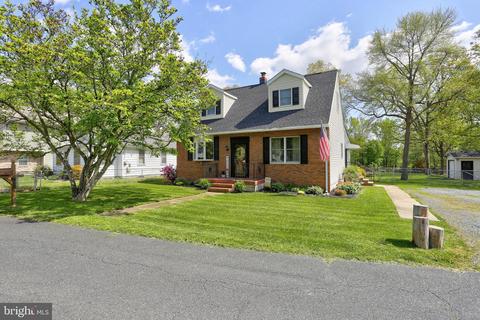 7711 Shirley Ave, Pasadena, MD 21122