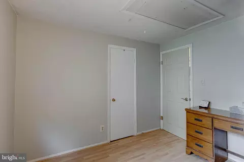 3490 Old Crown Dr, Pasadena, MD 21122 photo 13