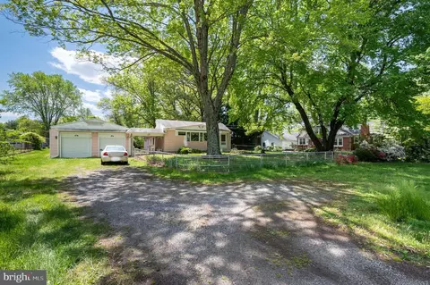 1641 Defense Hwy, Gambrills, MD 21054