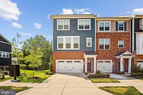 1338 Hawk Hollow Dr, Crofton, MD 21114