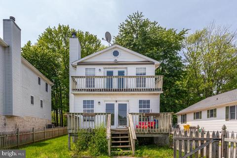 5946 2nd St, Deale, MD 20751