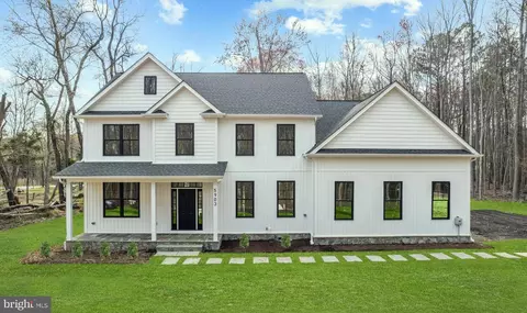 1510 Parker View Ln, Arnold, MD 21012