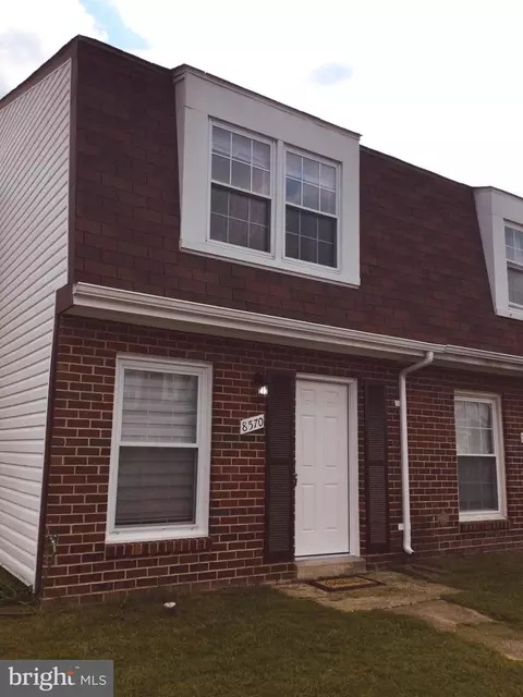 8570 Pioneer Dr, Severn, MD 21144