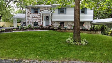880 Windsong Dr, Arnold, MD 21012