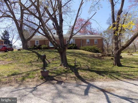 801 Marigold Rd, Glen Burnie, MD 21060