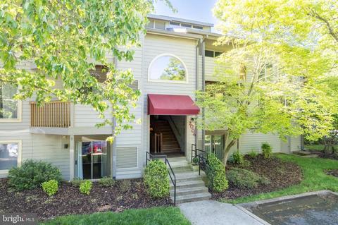 2004 Quay Village Ct #101, Annapolis, MD 21403