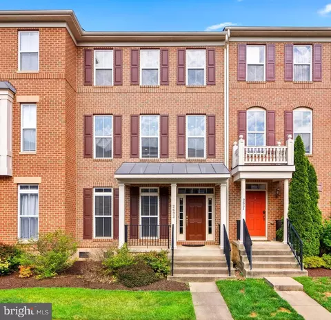 2633 Raptor Dr, Odenton, MD 21113