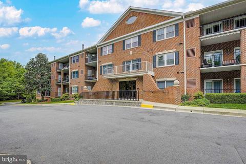 803 Coxswain Way #301, Annapolis, MD 21401