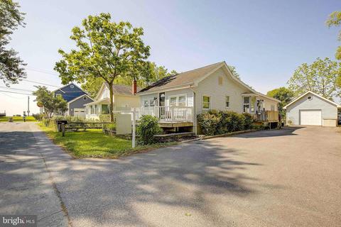 625 E Marshall Ave, Deale, MD 20751 photo 2