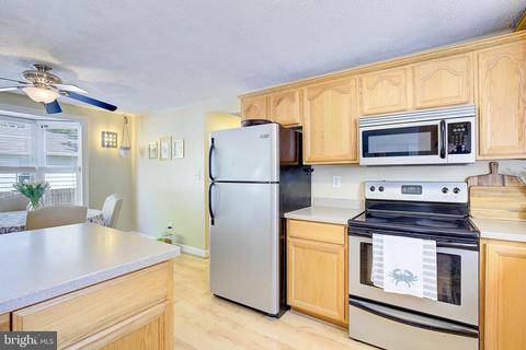 625 E Marshall Ave, Deale, MD 20751 photo 18